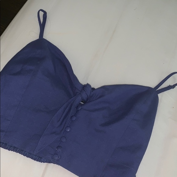 CROP TOP🦋🐬🐟🐳 - Picture 1 of 3